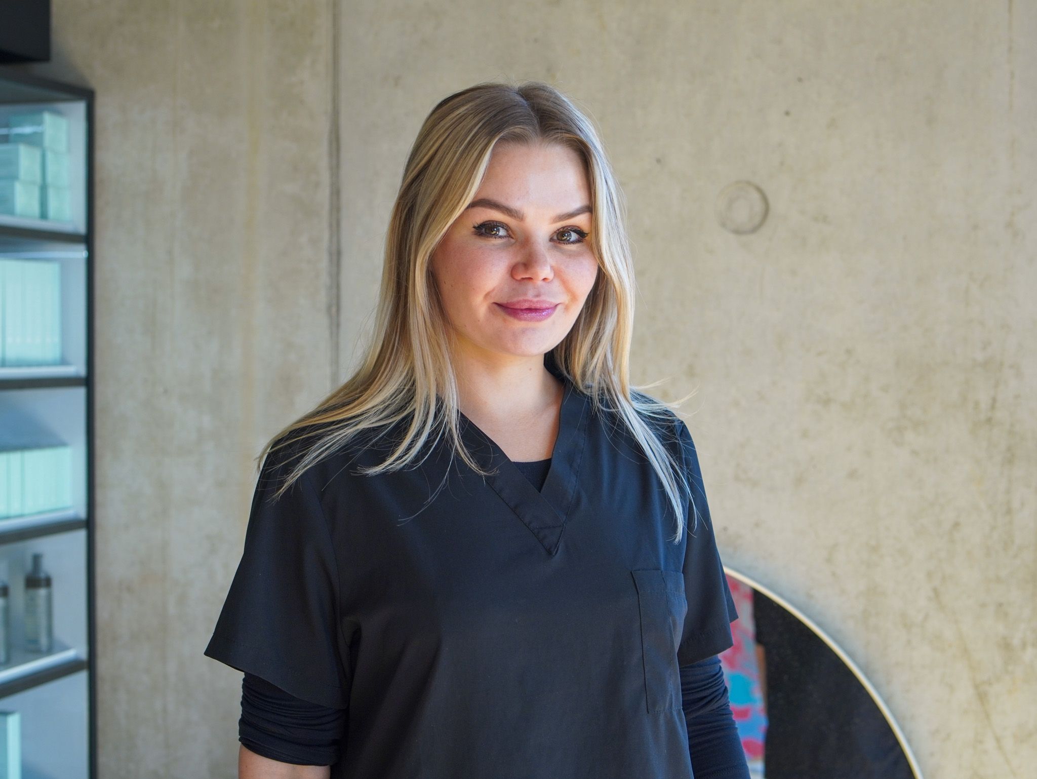 Tetiana Nykyforova Experte für ästhetische Medizin bei Longevity Aesthetics